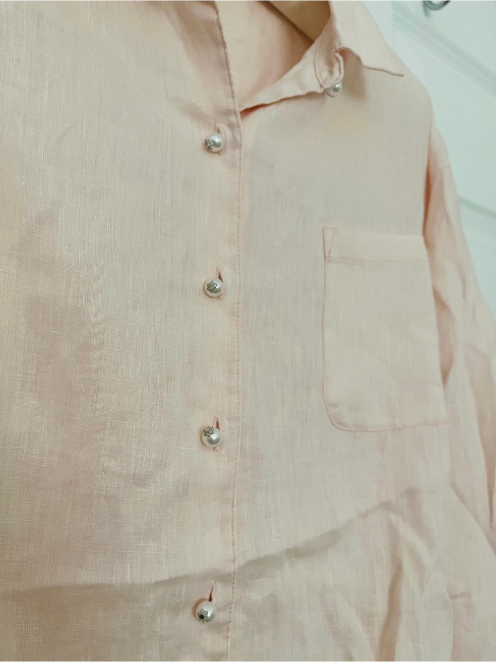 NWT Magaschoni Pink Linen Button-Up Shirt With White Faux Pearl Buttons - Picture 2 of 8